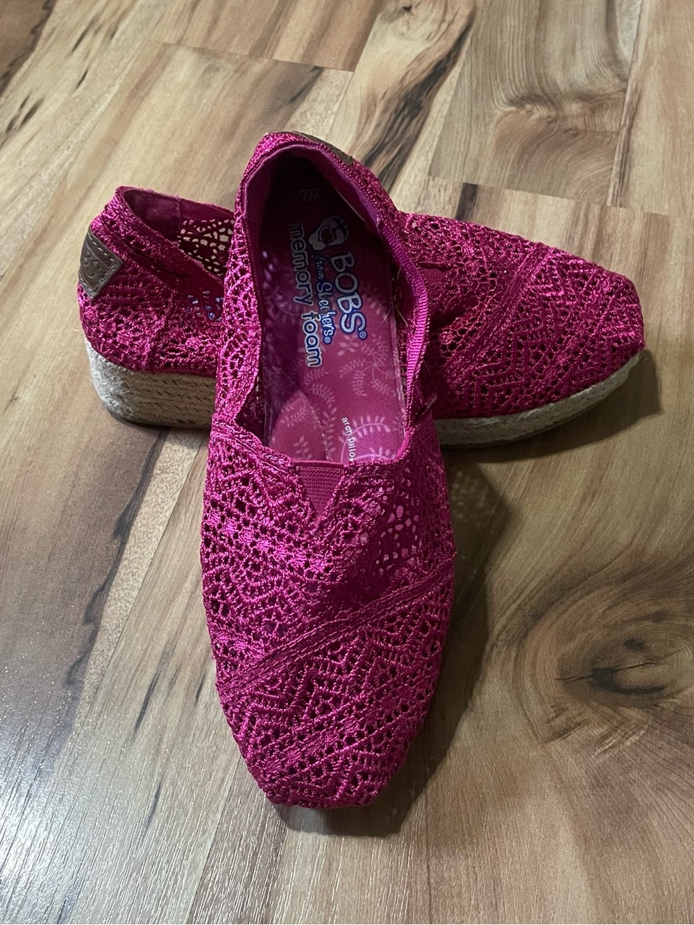 Skechers BOBS Highlights Pink Crochet Lace Wedge Espadrilles Memory Foam Size 7
